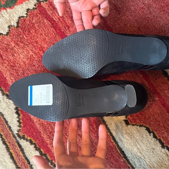 NWOT Stuart Wietzman Black Suede Booties. Size 9.5 - Picture 4 of 5